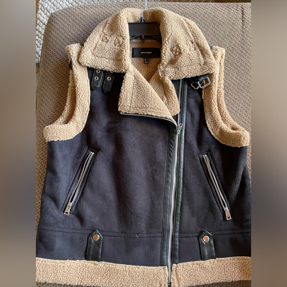 Faux fur vest